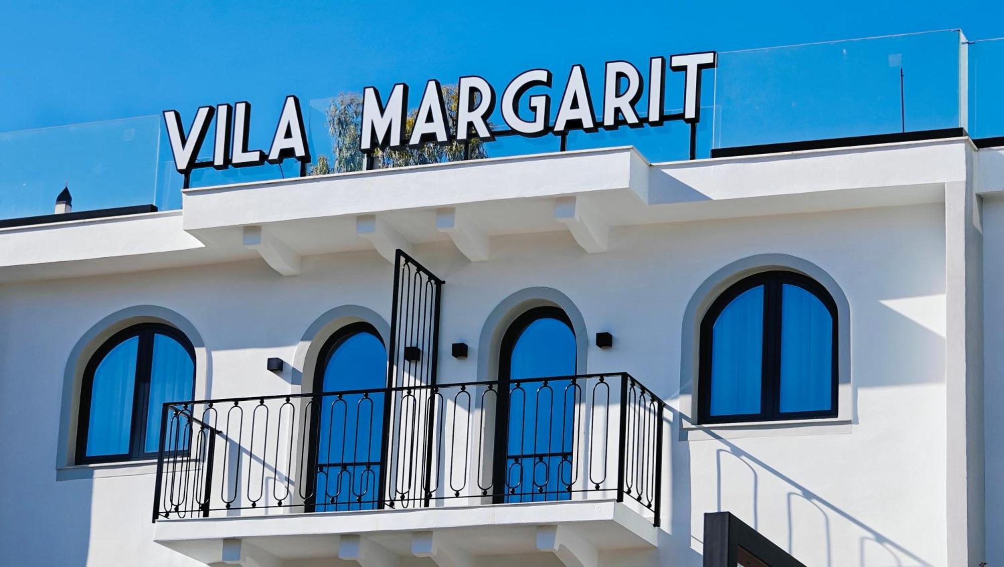 Villa Margarit Boutique Hotel Саранда Екстер'єр фото