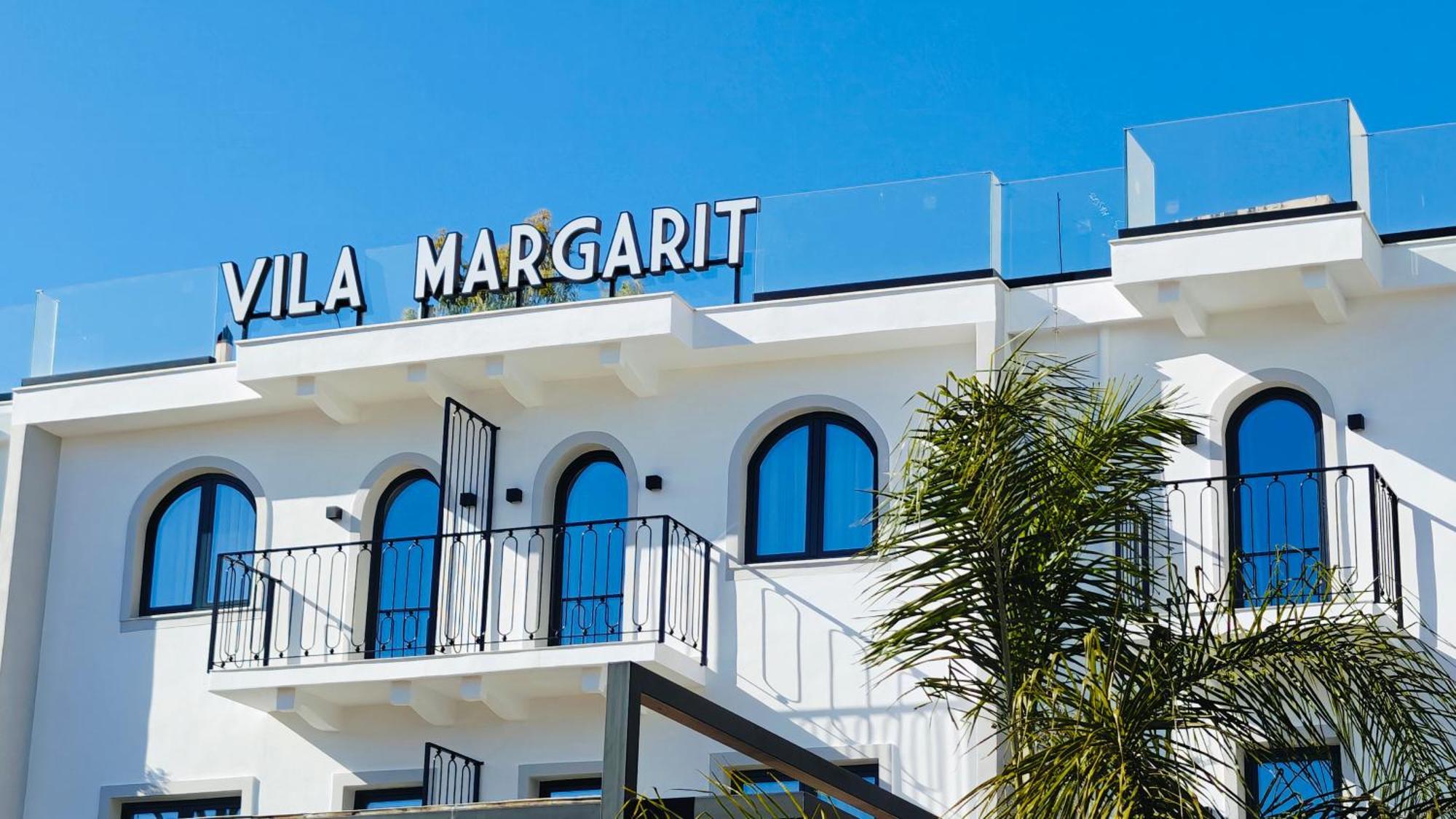 Villa Margarit Boutique Hotel Саранда Екстер'єр фото